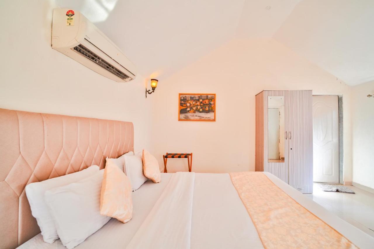 Morjim Holiday Beach Resort Exterior photo