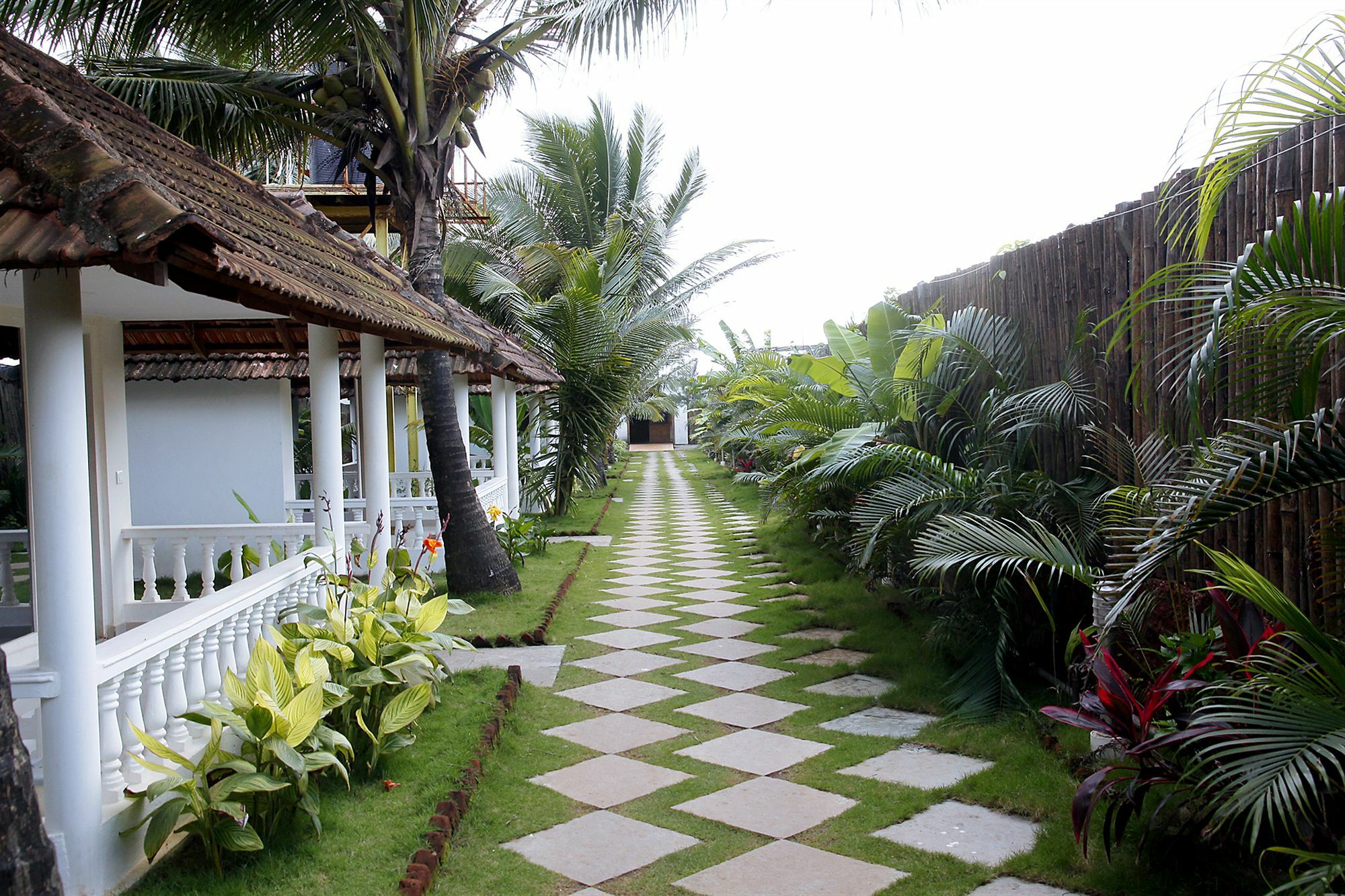 Morjim Holiday Beach Resort Exterior photo