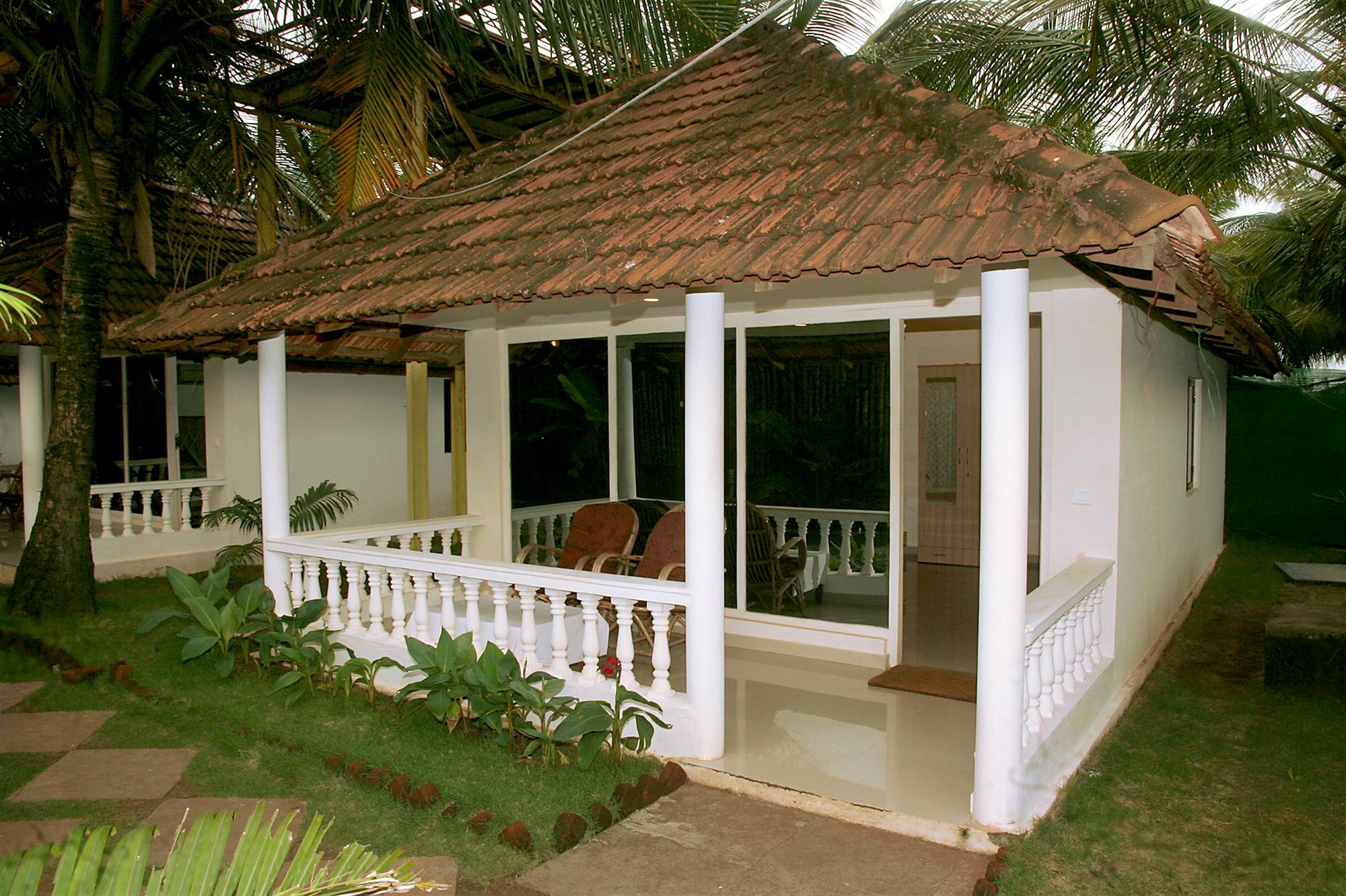Morjim Holiday Beach Resort Exterior photo